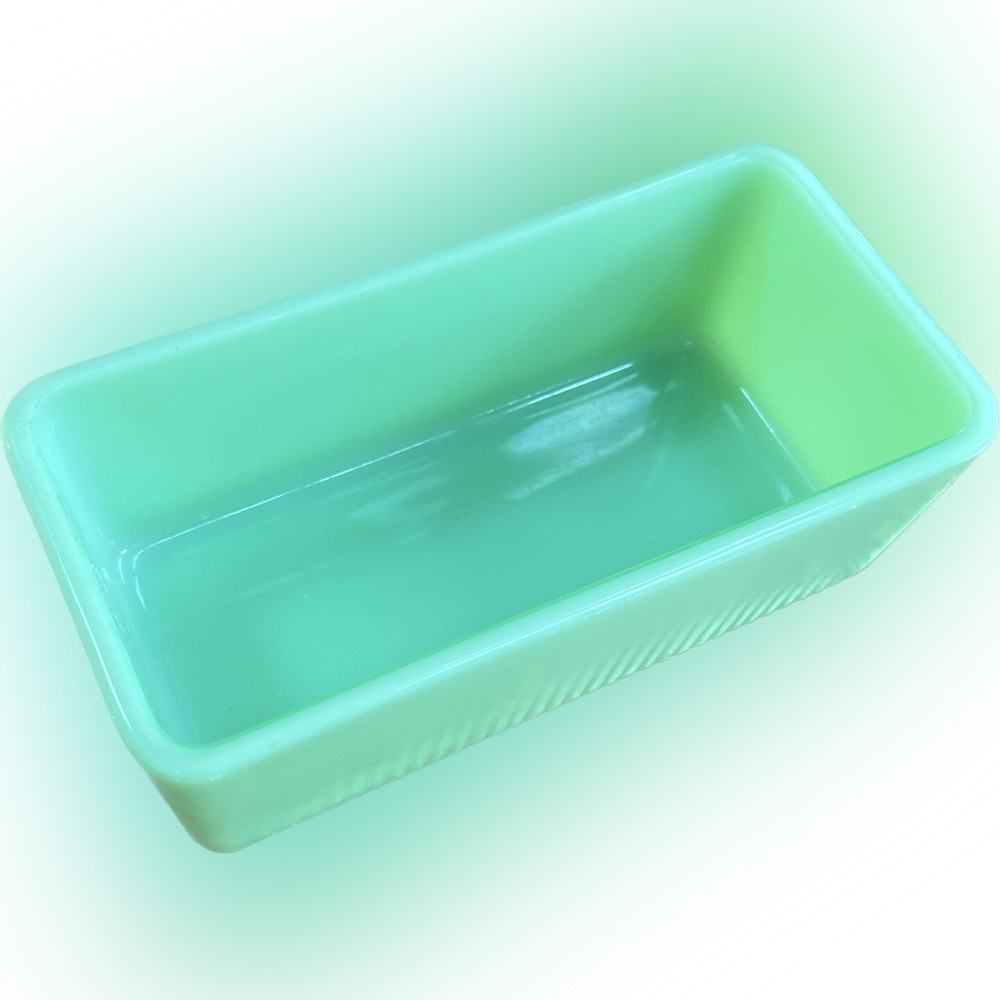 Vtg McKee URANIUM GREEN JADEITE 1 lb Butter Dish. <LID ONLY>